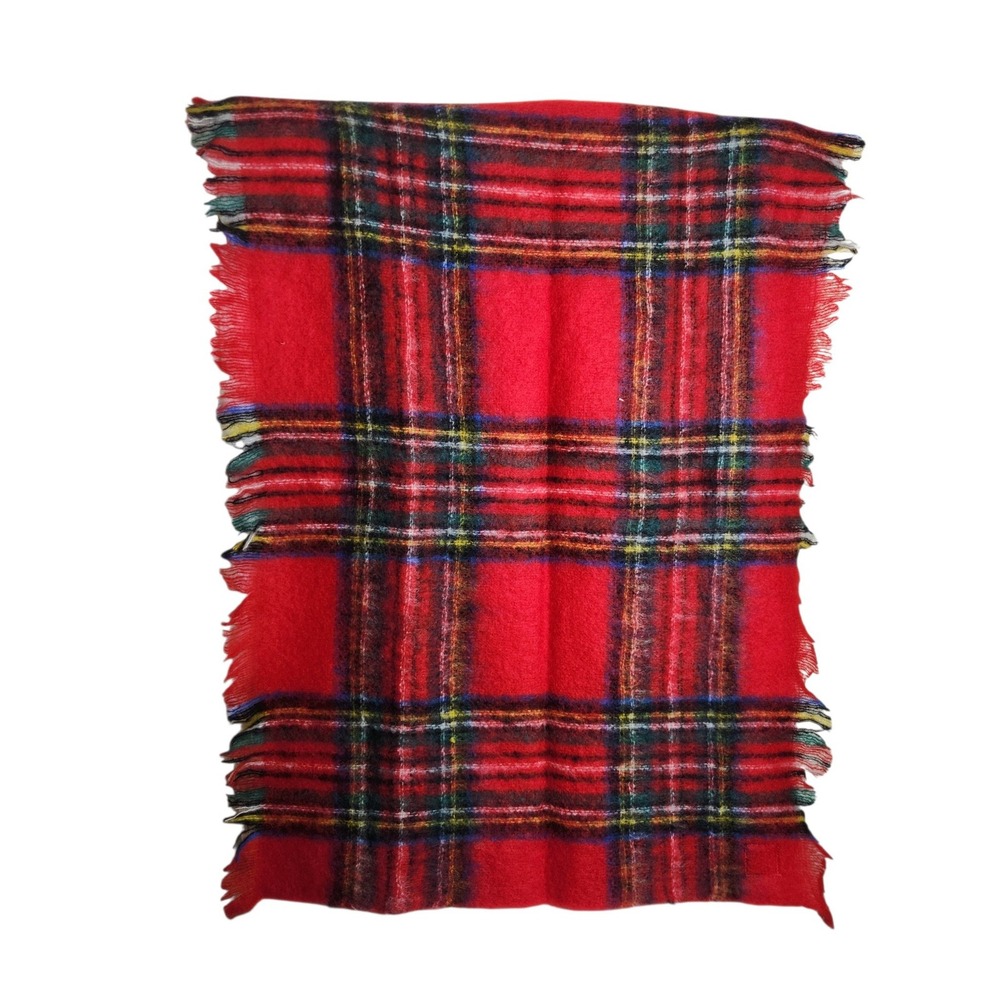 Creagaran Scotland Red Plaid Mohair Wool Scarf Tartan Fringed 49x37
